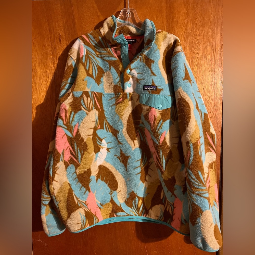 Patagonia Blue and Brown Synchilla Fleece XL